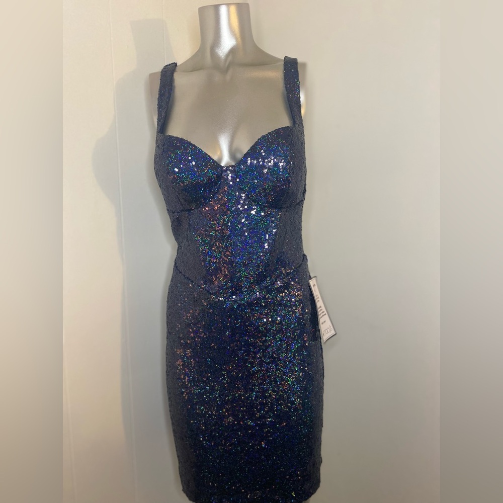 B. Darlin Junior’s - Blue Sequin Sweetheart Mini Dress
